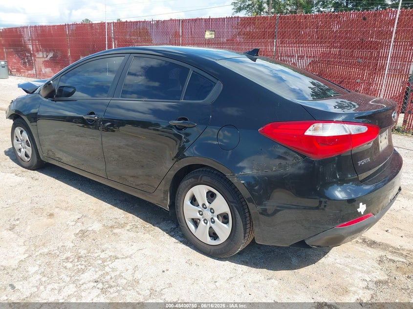 2015 Kia Forte VIN KNAFK4A65F5428900 IAAI salvage auction — FRONT & REAR, Salvage (Texas), sold $450 on 2026-07-16 (photo 3)