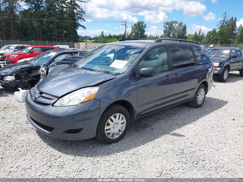 2009 Toyota Sienna VIN 5TDZK23C19S240798 IAAI salvage auction — RIGHT FRONT, Bill Of Sale (Washington), sold $725 on 2026-07-08 (photo 2)