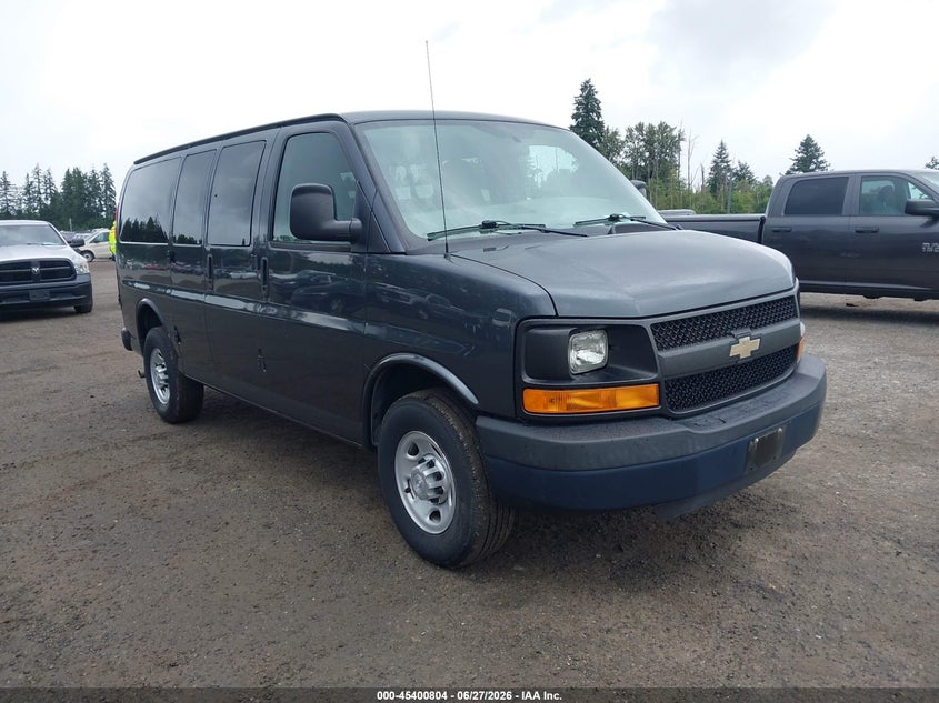 2015 Chevrolet Express 2500 VIN 1GNWGPFG5F1281807 IAAI salvage auction — NORMAL WEAR, Sf97 (Washington), sold $9,100 on 2026-07-29 (photo 1)