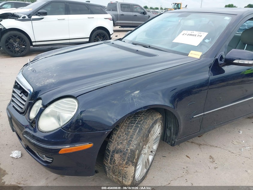 2007 Mercedes-benz E-class VIN WDBUF56X67B079415 IAAI salvage auction — WATER/FLOOD, Salvage (Texas), sold $525 on 2026-07-30 (photo 6)