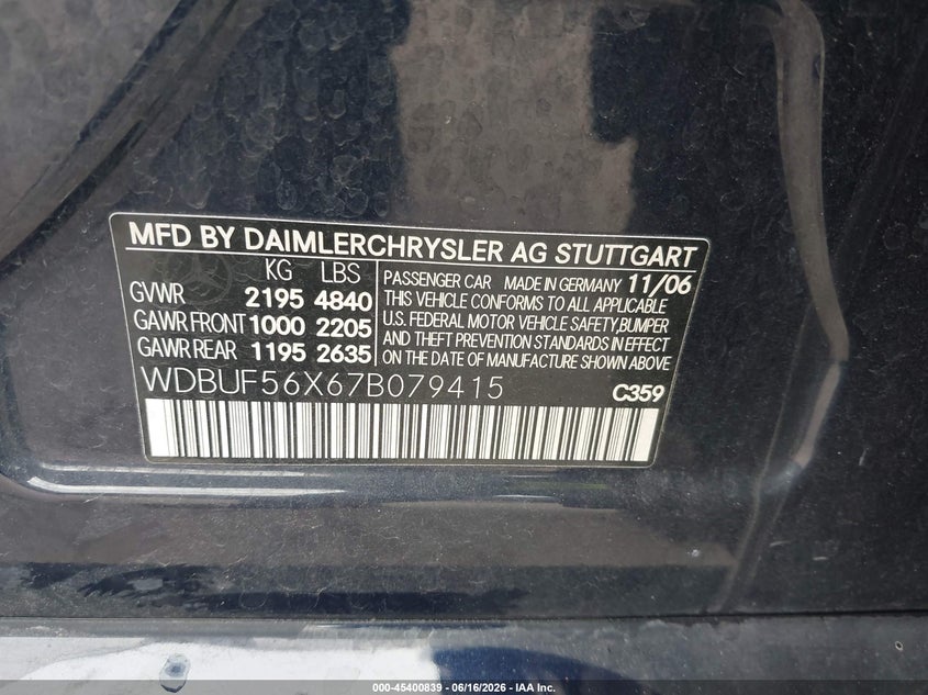 2007 Mercedes-benz E-class VIN WDBUF56X67B079415 IAAI salvage auction — WATER/FLOOD, Salvage (Texas), sold $525 on 2026-07-30 (photo 9)
