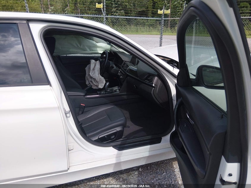 2015 BMW 3er VIN WBA3A5G54FNS87621 IAAI salvage auction — FRONT END, Salvage (Mississippi), sold $425 on 2026-08-14 (photo 5)