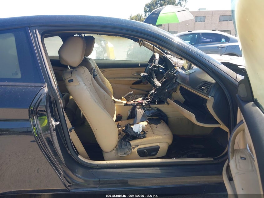2014 BMW 4er VIN WBA3R1C53EK191437 IAAI salvage auction — Burn Engine, Non-Repairable (California), sold $150 on 2026-07-13 (photo 5)