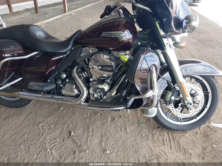 2014 Harley-davidson Electra glide VIN 1HD1FCM12EB674300 IAAI salvage auction — FRONT END, Salvage (Ohio), sold $4,100 on 2026-07-08 (photo 8)