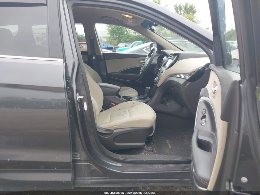 2017 Hyundai Santa fe VIN 5XYZUDLB6HG384694 IAAI salvage auction — FRONT END, Salvage Title, sold $1,700 on 2026-07-29 (photo 5)