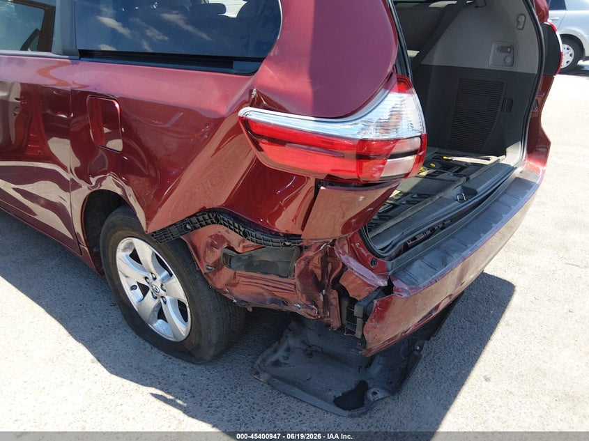 2017 Toyota Sienna VIN 5TDKZ3DC9HS880533 IAAI salvage auction — LEFT & RIGHT, Salvage (California), sold $25 on 2026-07-23 (photo 6)