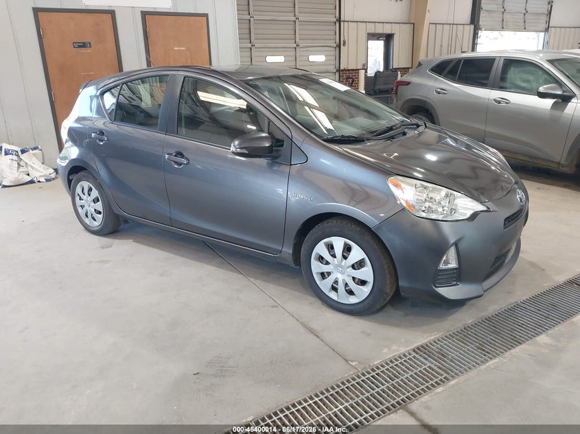 2013 Toyota Prius c VIN JTDKDTB36D1546369 IAAI salvage auction — REAR END, Salvage (North Carolina), sold $775 on 2026-07-30 (photo 1)