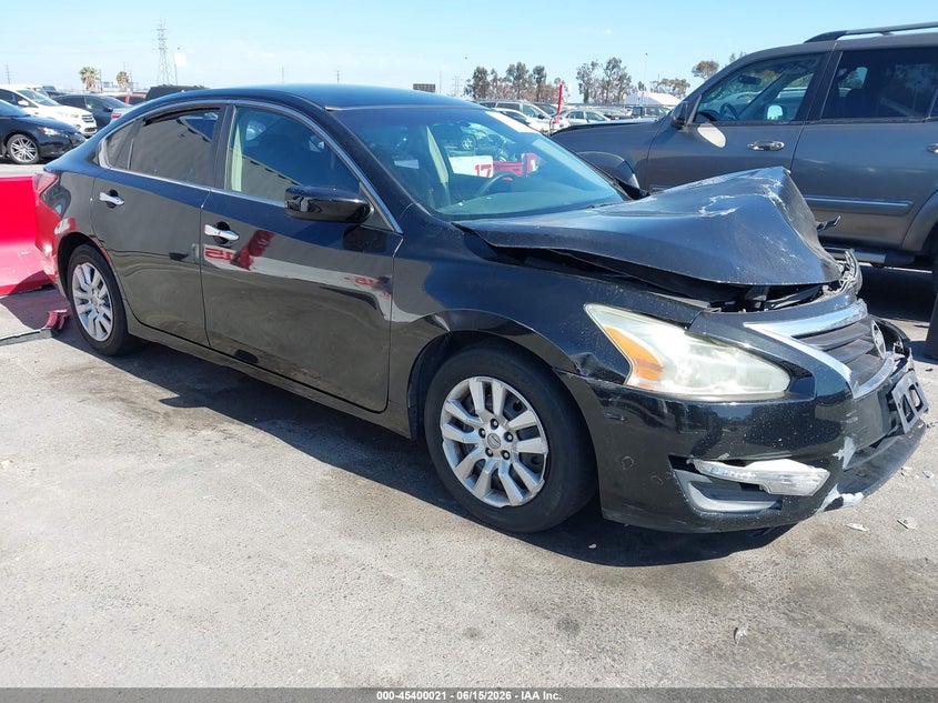 2013 Nissan Altima VIN 1N4AL3AP0DC232245 IAAI salvage auction — NORMAL WEAR, Salvage (California), sold $400 on 2026-07-09 (photo 1)