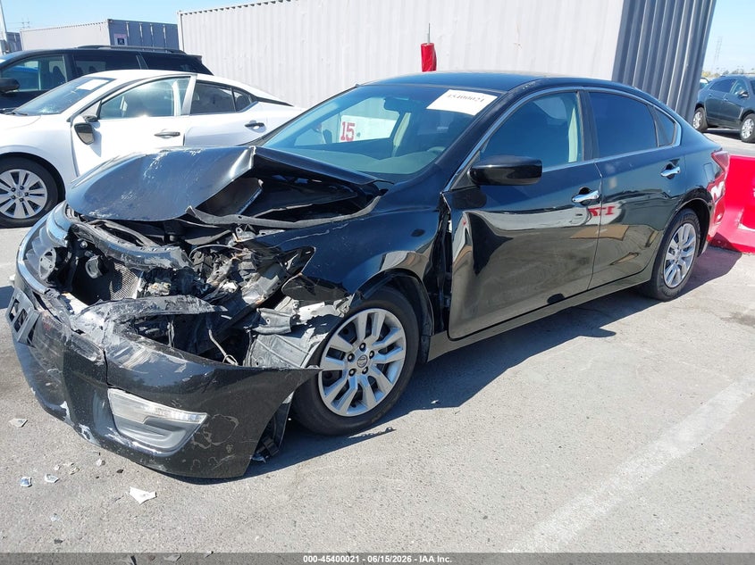 2013 Nissan Altima VIN 1N4AL3AP0DC232245 IAAI salvage auction — NORMAL WEAR, Salvage (California), sold $400 on 2026-07-09 (photo 2)