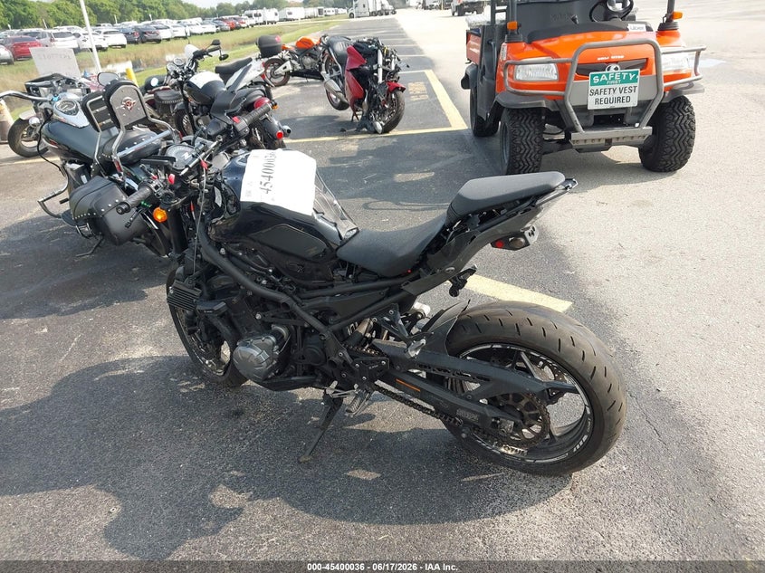2017 Kawasaki Zr VIN JKAZR2A12HDA17223 IAAI salvage auction — ALL OVER, Rebuildable (Florida), sold $1,100 on 2026-07-28 (photo 3)