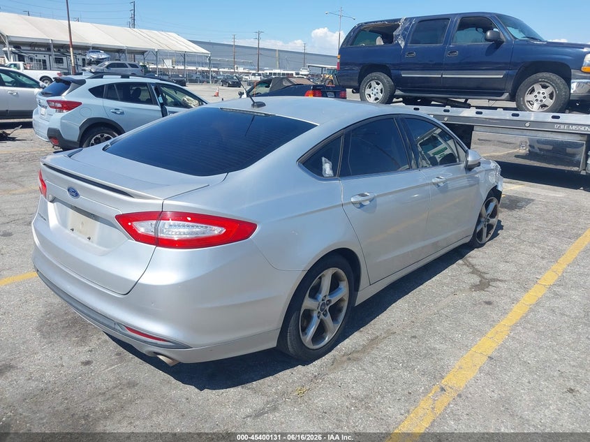 2016 Ford Fusion VIN 3FA6P0G72GR157327 IAAI salvage auction — RIGHT FRONT, Salvage (California), sold $1,100 on 2026-07-05 (photo 4)