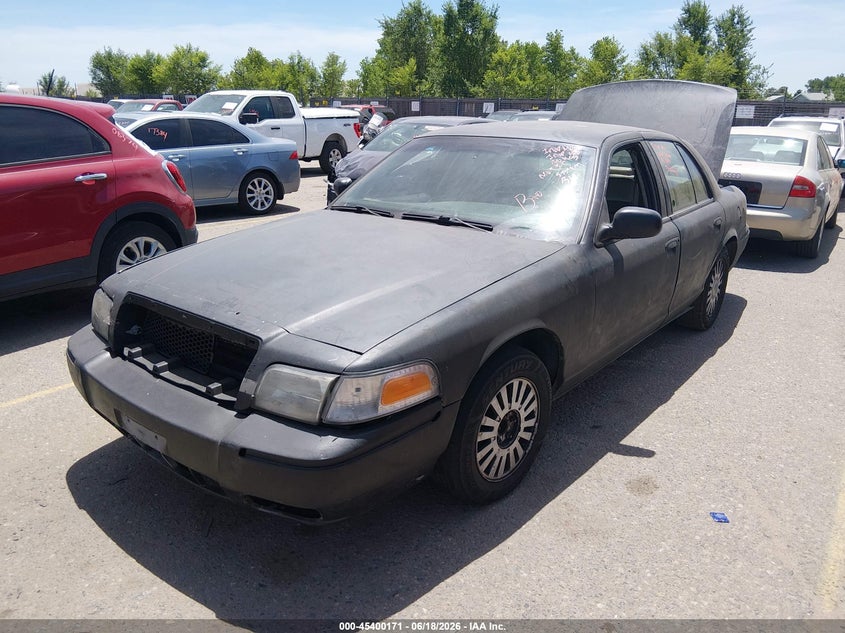 2008 Mercury Grand marquis VIN 2MEFM75V48X622723 IAAI salvage auction — NORMAL WEAR, Clear (Colorado), sold $200 on 2026-07-21 (photo 2)