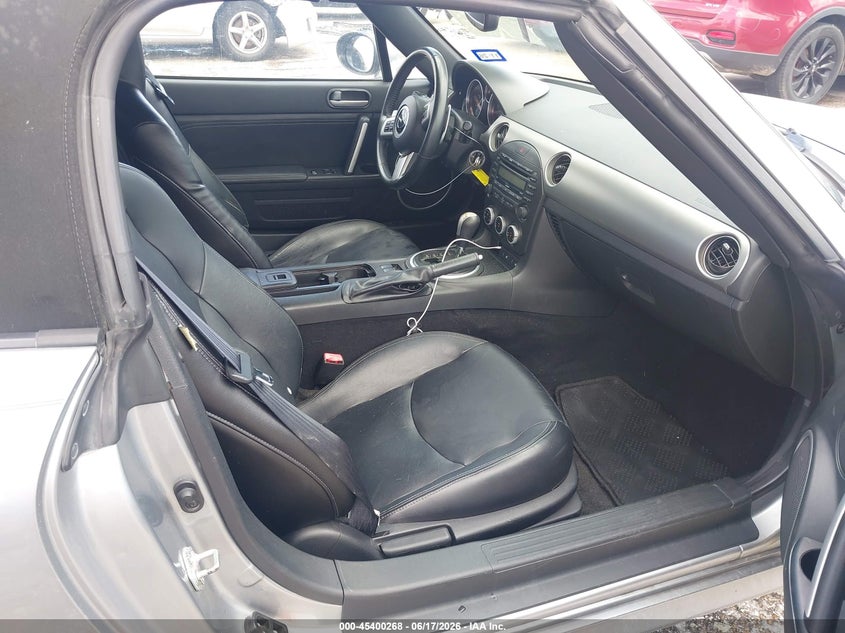 2009 Mazda Mx-5 miata VIN JM1NC25F890201101 IAAI salvage auction — NORMAL WEAR, Original (Texas), sold $1,625 on 2026-07-15 (photo 5)