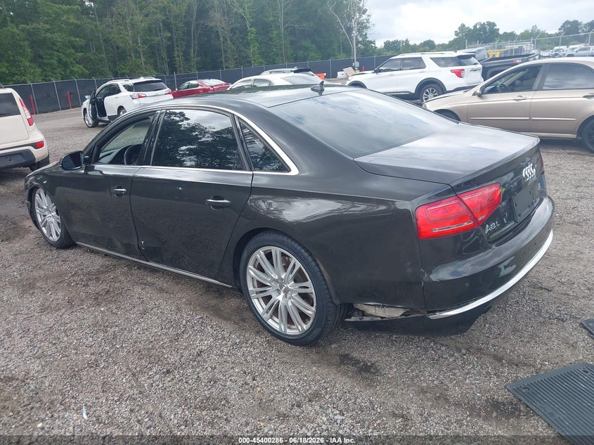 2011 Audi A8 VIN WAURVAFD3BN005205 IAAI salvage auction — SIDE, Salvage (South Carolina), sold $875 on 2026-07-29 (photo 3)