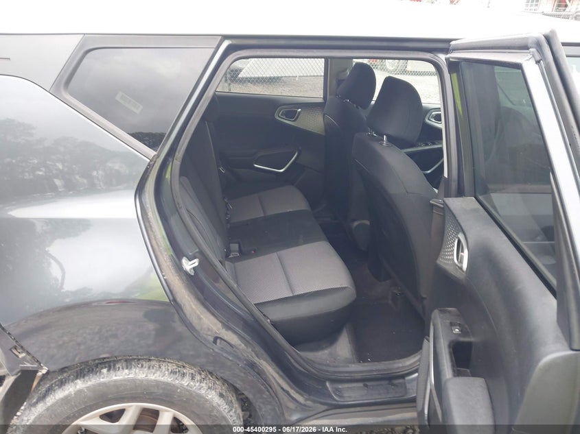 2022 Kia Soul VIN KNDJ23AU4N7824311 IAAI salvage auction — FRONT & REAR, Salvage (Mississippi), sold $2,250 on 2026-07-24 (photo 8)
