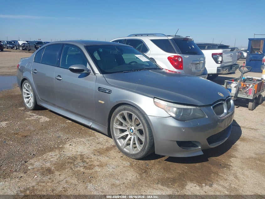 2006 BMW M5 VIN WBSNB93536B581964 IAAI salvage auction — NORMAL WEAR, Original (Texas), sold $8,400 on 2026-07-14 (photo 1)