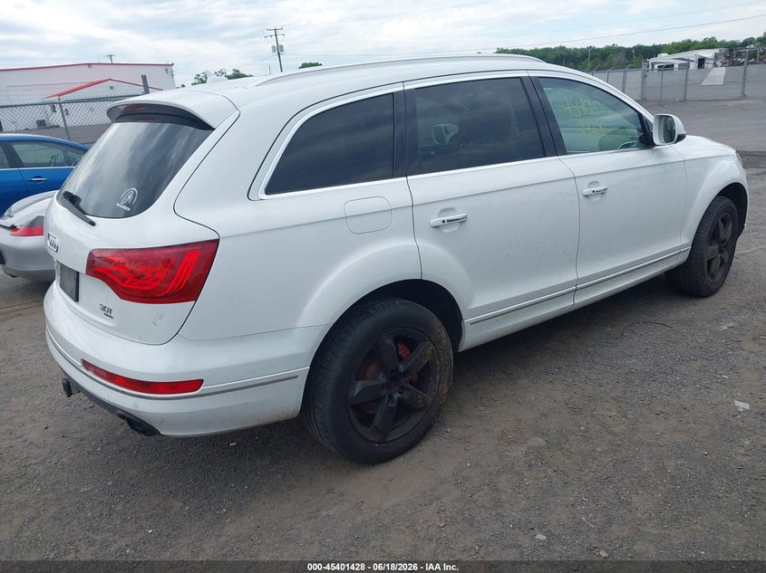 2015 Audi Q7 VIN WA1LGAFE9FD019191 IAAI salvage auction — NORMAL WEAR, Clear (Virginia), sold $650 on 2026-07-28 (photo 4)