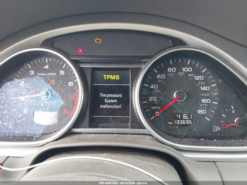 2015 Audi Q7 VIN WA1LGAFE9FD019191 IAAI salvage auction — NORMAL WEAR, Clear (Virginia), sold $650 on 2026-07-28 (photo 7)