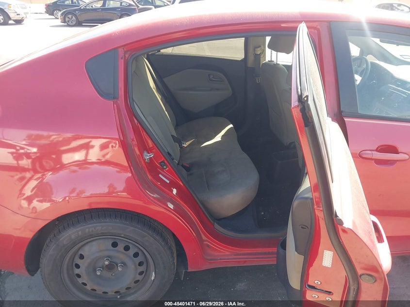 2014 Kia Rio VIN KNADM4A31E6332584 IAAI salvage auction — NORMAL WEAR, Clear-Dealer Only (Texas), sold $25 on 2026-07-29 (photo 8)