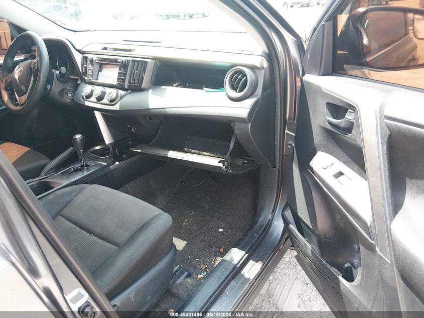 2017 Toyota Rav 4 VIN JTMZFREV2HJ106678 IAAI salvage auction — FRONT & REAR, Rebuildable (Florida), sold $4,800 on 2026-07-29 (photo 5)
