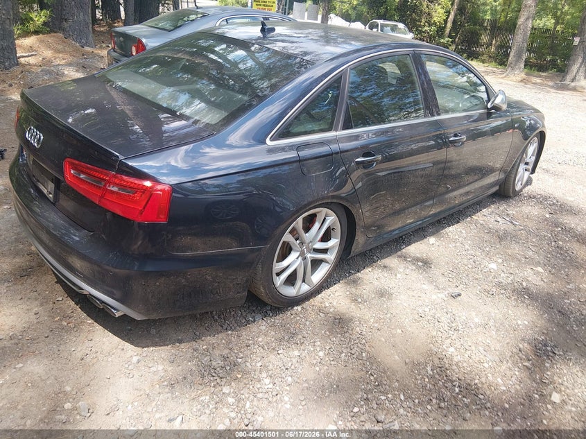 2013 Audi S6 VIN WAUJ2AFC2DN030631 IAAI salvage auction — NORMAL WEAR, Clear (Virginia), sold $4,325 on 2026-07-28 (photo 4)
