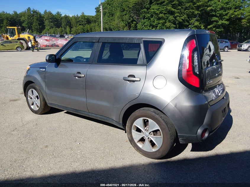 2015 Kia Soul VIN KNDJN2A28F7169572 IAAI salvage auction — RIGHT FRONT, Salvage (Maine), sold $25 on 2026-07-27 (photo 3)