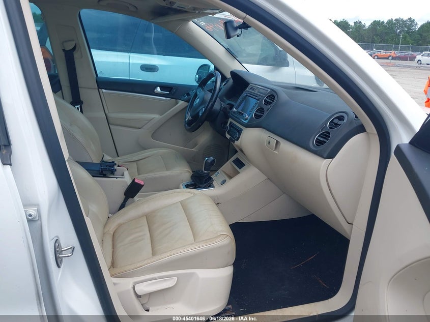 2012 Volkswagen Tiguan VIN WVGAV7AX2CW557810 IAAI salvage auction — REPOSSESSION, Nrc Lienholder Repossession Paperwork (Georgia), sold $850 on 2026-07-17 (photo 5)