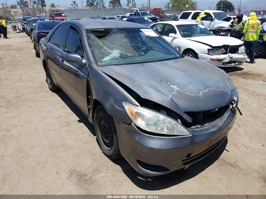 2002 Toyota Camry VIN JTDBE32KX20099570 IAAI salvage auction — FRONT END, Salvage (California), sold $100 on 2026-07-22 (photo 1)
