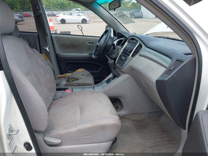 2005 Toyota Highlander VIN JTEEP21A850089324 IAAI salvage auction — FRONT END, Clear (Tennessee), sold $500 on 2026-07-23 (photo 5)