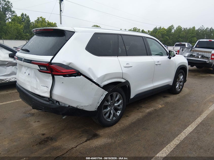 2025 Toyota Highlander VIN 5TDAAAA57SS033062 IAAI salvage auction — REAR END, Salvage (Mississippi), sold $17,600 on 2026-07-30 (photo 4)