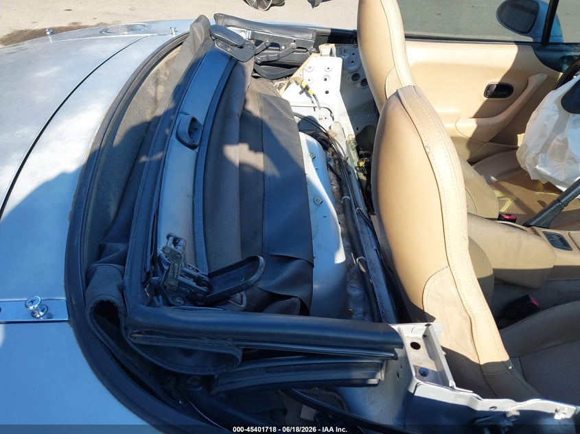1999 Mazda Mx-5 VIN JM1NB3533X0131650 IAAI salvage auction — FRONT END, Salvage (California), sold $475 on 2026-07-14 (photo 8)