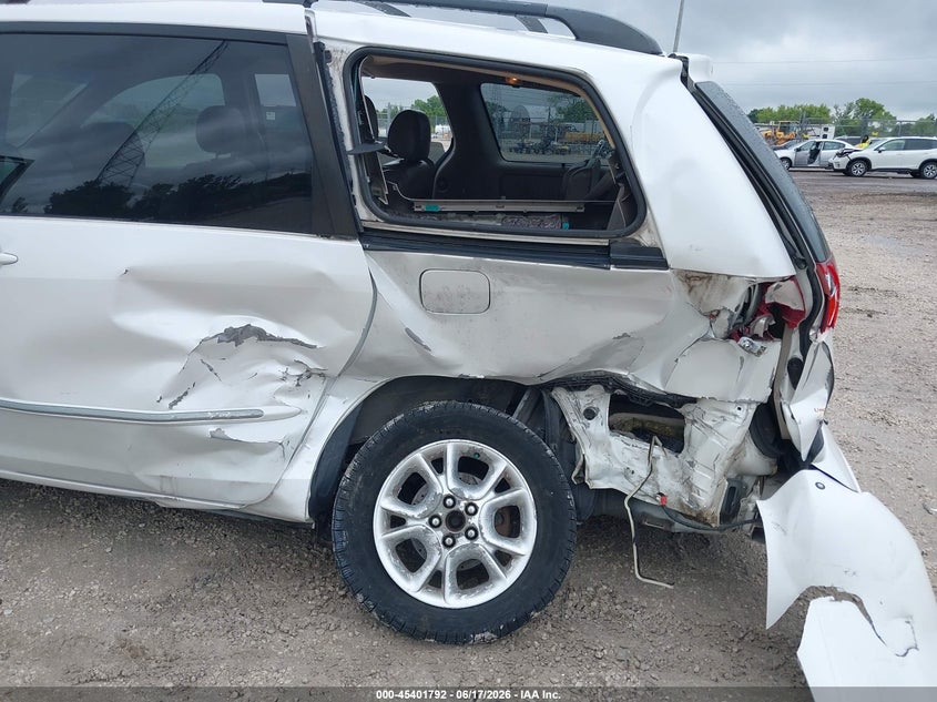 2005 Toyota Sienna VIN 5TDZA22C65S323416 IAAI salvage auction — LEFT SIDE, Junk Bill Of Sale Mv2459 (Wisconsin), sold $825 on 2026-07-07 (photo 6)