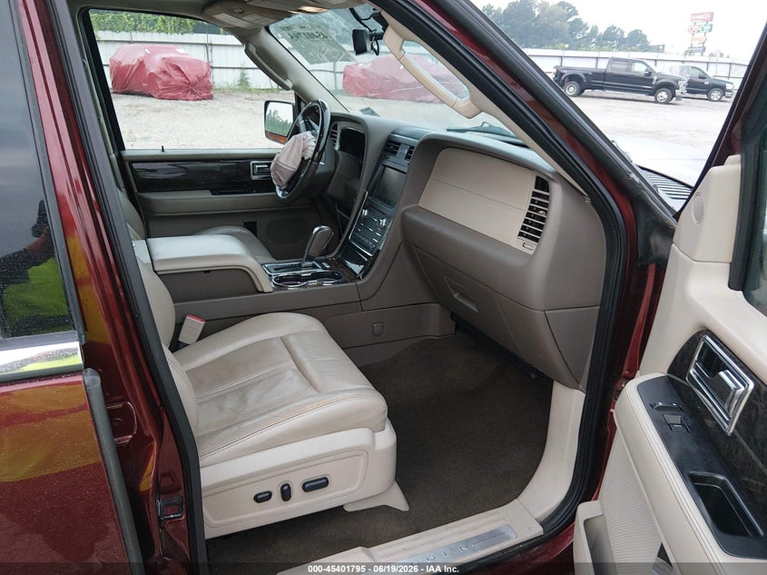 2015 Lincoln Navigator VIN 5LMJJ2HT3FEJ14087 IAAI salvage auction — FRONT END, Salvage Title, sold $675 on 2026-07-19 (photo 5)