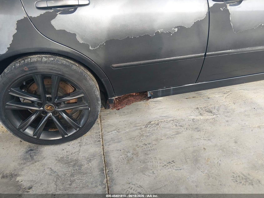 2001 Lexus Is 300 VIN JTHBD182210004107 IAAI salvage auction — NORMAL WEAR, Clear (Florida), sold $475 on 2026-07-07 (photo 6)