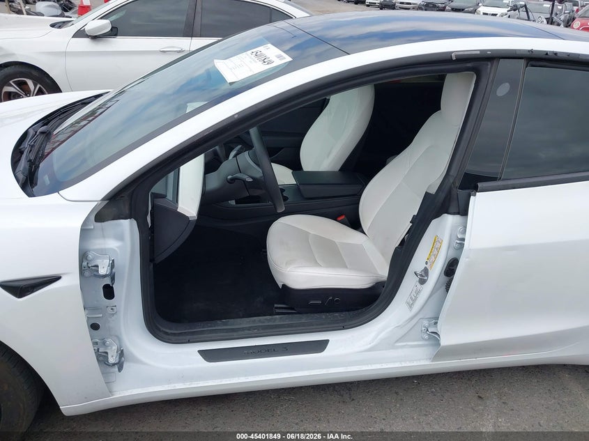2022 Tesla Model 3 VIN 5YJ3E1EA2NF357954 IAAI salvage auction — SIDE, Salvage (California), sold $9,800 on 2026-07-08 (photo 6)
