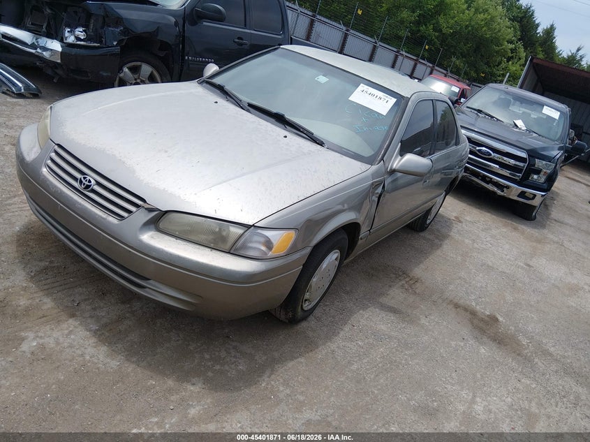 1999 Toyota Camry VIN JT2BG22K8X0296466 IAAI salvage auction — NORMAL WEAR, Clear (Oklahoma), sold $225 on 2026-07-29 (photo 2)