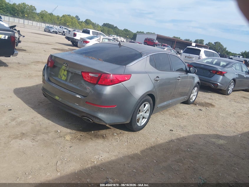 2015 Kia Optima VIN 5XXGM4A72FG512727 IAAI salvage auction — NORMAL WEAR, Clear (Tennessee), sold $625 on 2026-07-15 (photo 4)