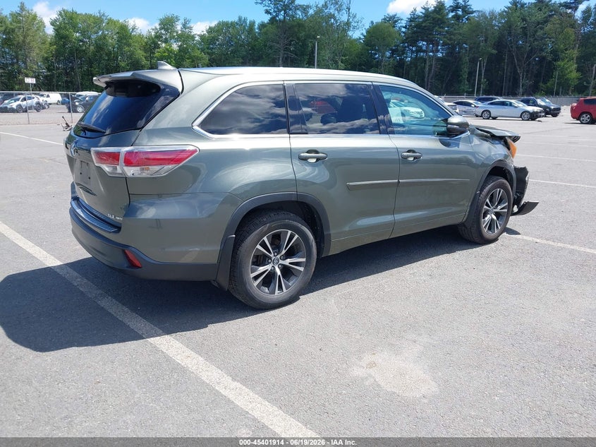 2016 Toyota Highlander VIN 5TDJKRFH6GS292180 IAAI salvage auction — FRONT END, Salvage Title, sold $3,850 on 2026-08-02 (photo 4)