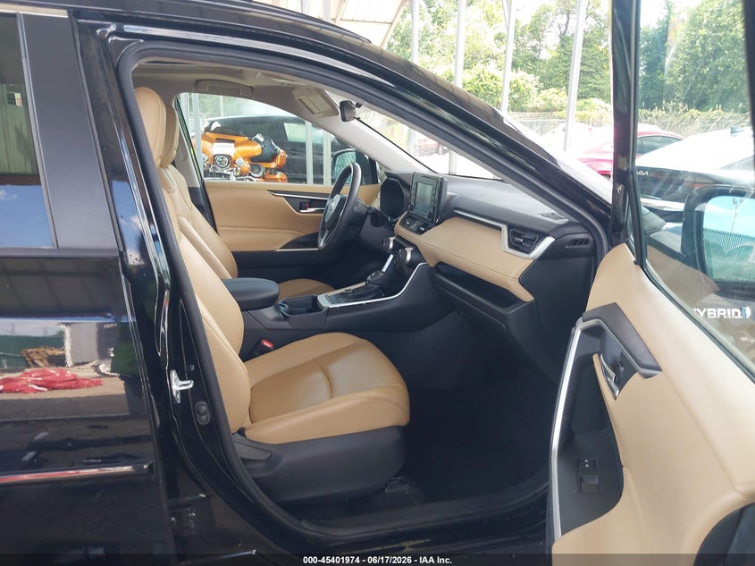 2021 Toyota VIN 4T3B6RFV9MU019355 IAAI salvage auction — FRONT & REAR, Salvage Title, sold $8,400 on 2026-07-18 (photo 5)