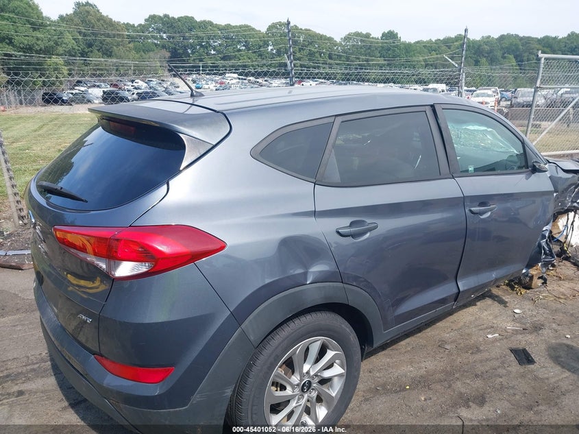2018 Hyundai Tucson VIN KM8J2CA45JU611326 IAAI salvage auction — ROLLOVER, Salvage (North Carolina), sold $1,775 on 2026-07-09 (photo 4)