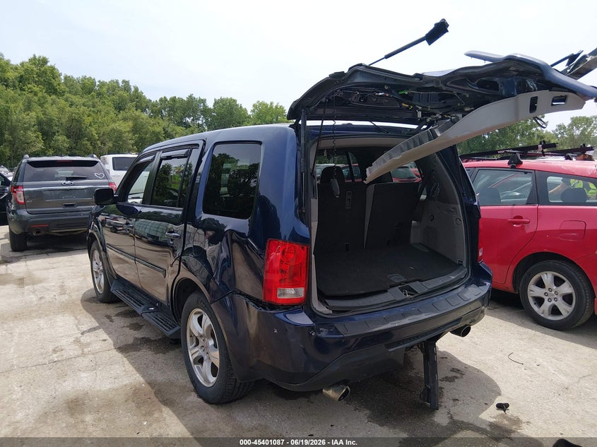 2014 Honda Pilot VIN 5FNYF4H5XEB002288 IAAI salvage auction — REAR END, Salvage (Kansas), sold $1,650 on 2026-07-09 (photo 3)