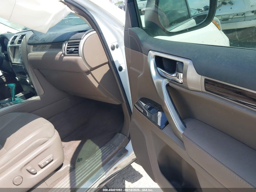2016 Lexus Gx VIN JTJBM7FX1G5133502 IAAI salvage auction — LEFT & RIGHT, Salvage Title, sold $6,800 on 2026-07-21 (photo 5)