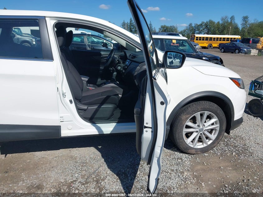 2017 Nissan VIN JN1BJ1CR3HW128086 IAAI salvage auction — LEFT SIDE, Bill Of Sale (Washington), sold $3,700 on 2026-07-08 (photo 5)