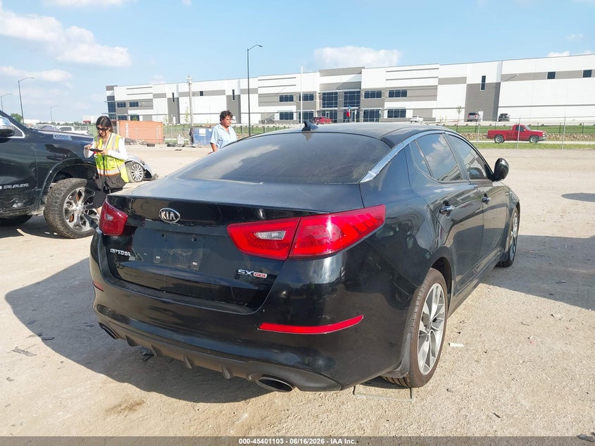 2015 Kia Optima VIN 5XXGR4A75FG516711 IAAI salvage auction — LEFT FRONT, Salvage (Texas), sold $900 on 2026-07-11 (photo 4)