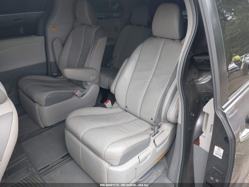 2011 Toyota Sienna VIN 5TDDK3DC8BS028646 IAAI salvage auction — SIDE, Mv-907A (New York), sold $2,200 on 2026-07-28 (photo 8)