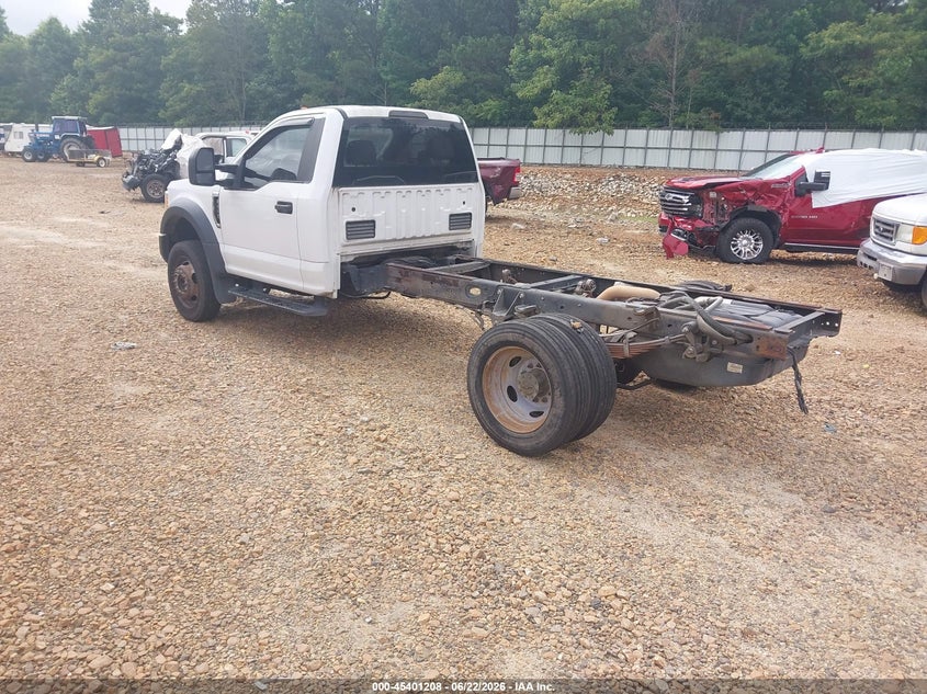 2017 Ford F550 VIN 1FDUF5GY5HDA09043 IAAI salvage auction — FRONT END, Clear (North Carolina), sold $10,550 on 2026-07-08 (photo 3)
