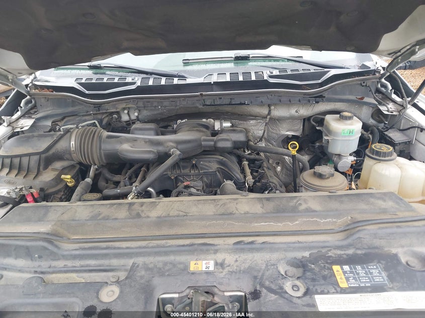2019 Ford F550 VIN 1FDUF5GY5KEE76397 IAAI salvage auction — FRONT END, Clear (North Carolina), sold $8,100 on 2026-07-08 (photo 9)