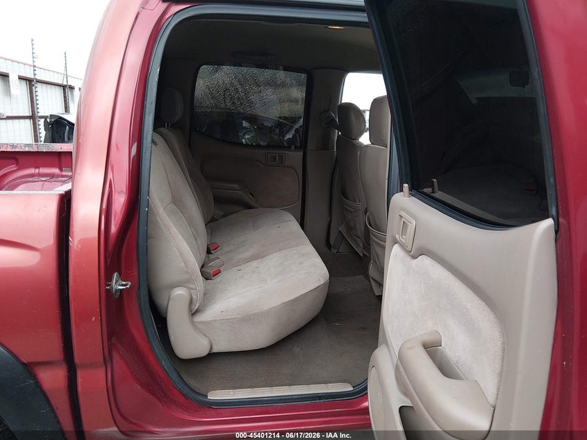 2001 Toyota Tacoma VIN 5TEGN92N71Z803922 IAAI salvage auction — LEFT SIDE, Salvage (Texas), sold $1,650 on 2026-07-28 (photo 8)
