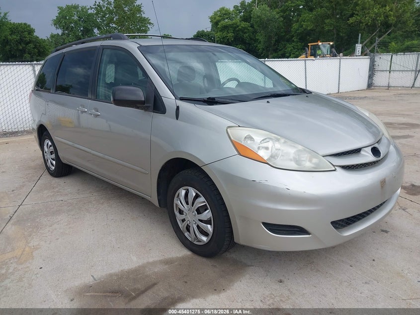 2008 Toyota Sienna VIN 5TDZK23C38S154326 IAAI salvage auction — NORMAL WEAR, Clear (Missouri), sold $350 on 2026-07-07 (photo 1)