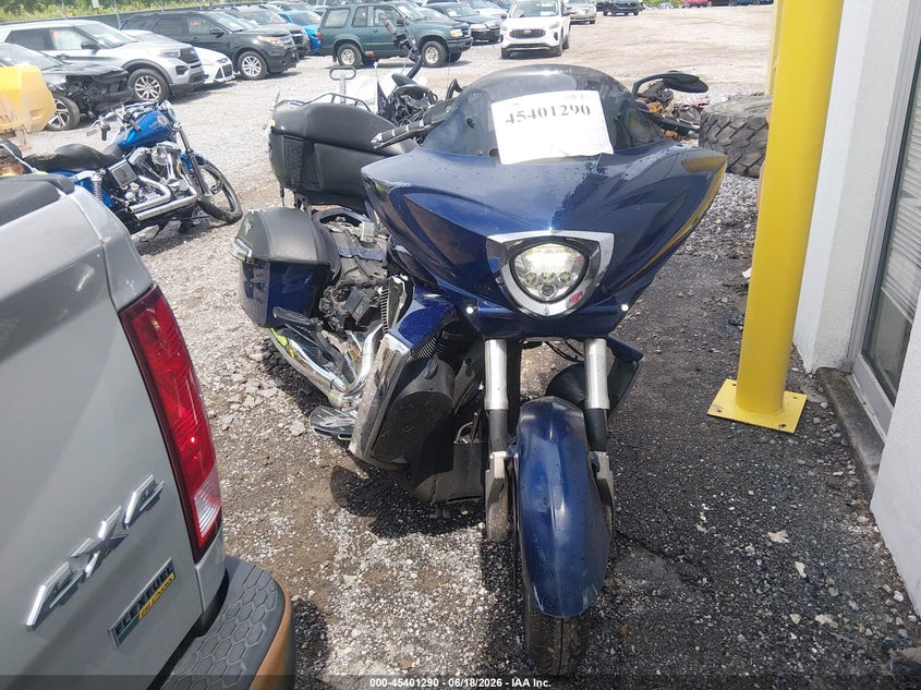 2011 Victory motorcycles Cross country VIN 5VPDB36N3B3002506 IAAI salvage auction — RIGHT SIDE, Salvage (South Carolina), sold $2,300 on 2026-07-28 (photo 1)